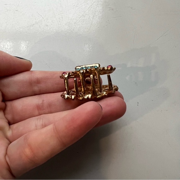 🌸Vintage ornate rose gold + rhinestone floral hair clip - Picture 3 of 8